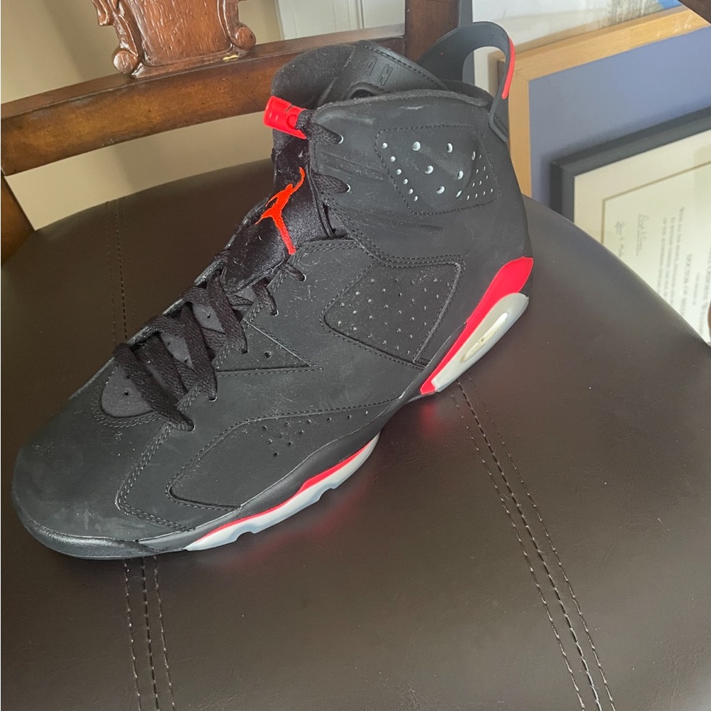 Jordan 6 Retro Infrared Men's Black and Red Sneakers